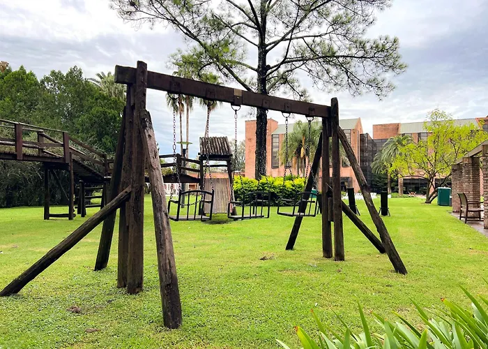 Sheraton Pilar Hotel & Convention Center